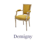 The Demigny Louis XVI seat is suitable for the lounge or the study